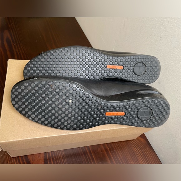 Cole Haan Air Bria cap toe flat 9 - Picture 5 of 6